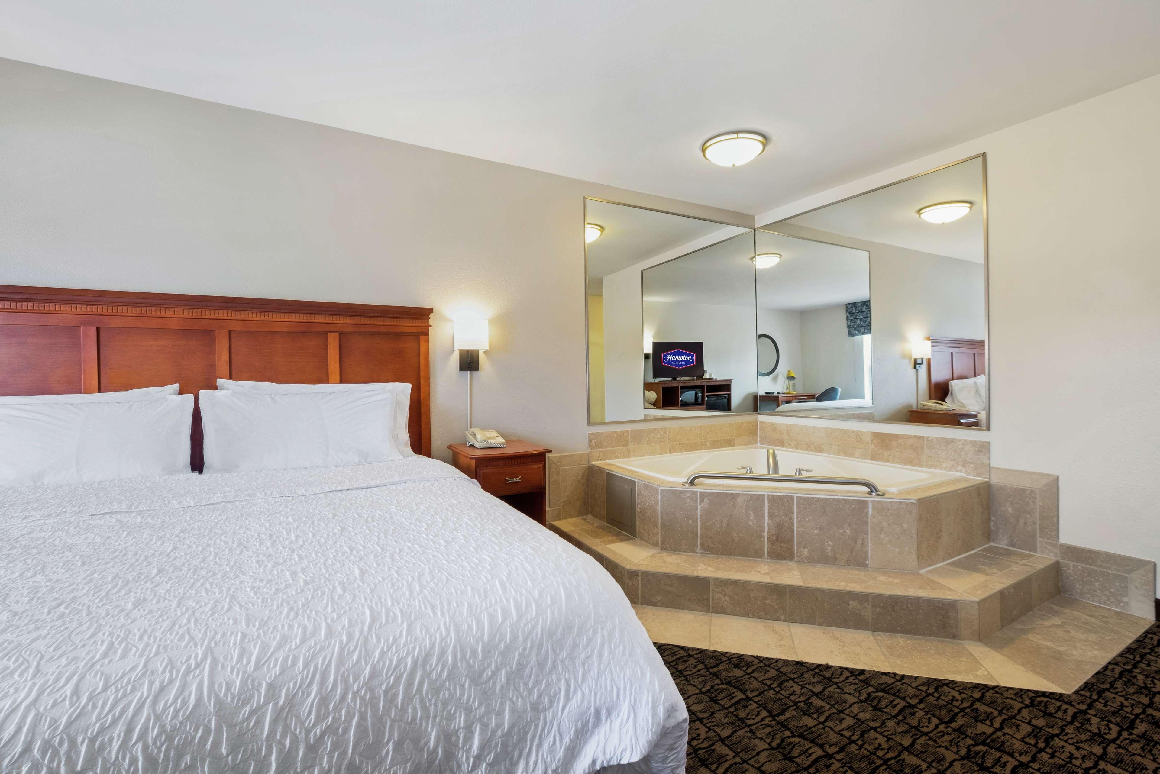 Hampton Inn & Suites Rockland Thomaston Bagian luar foto