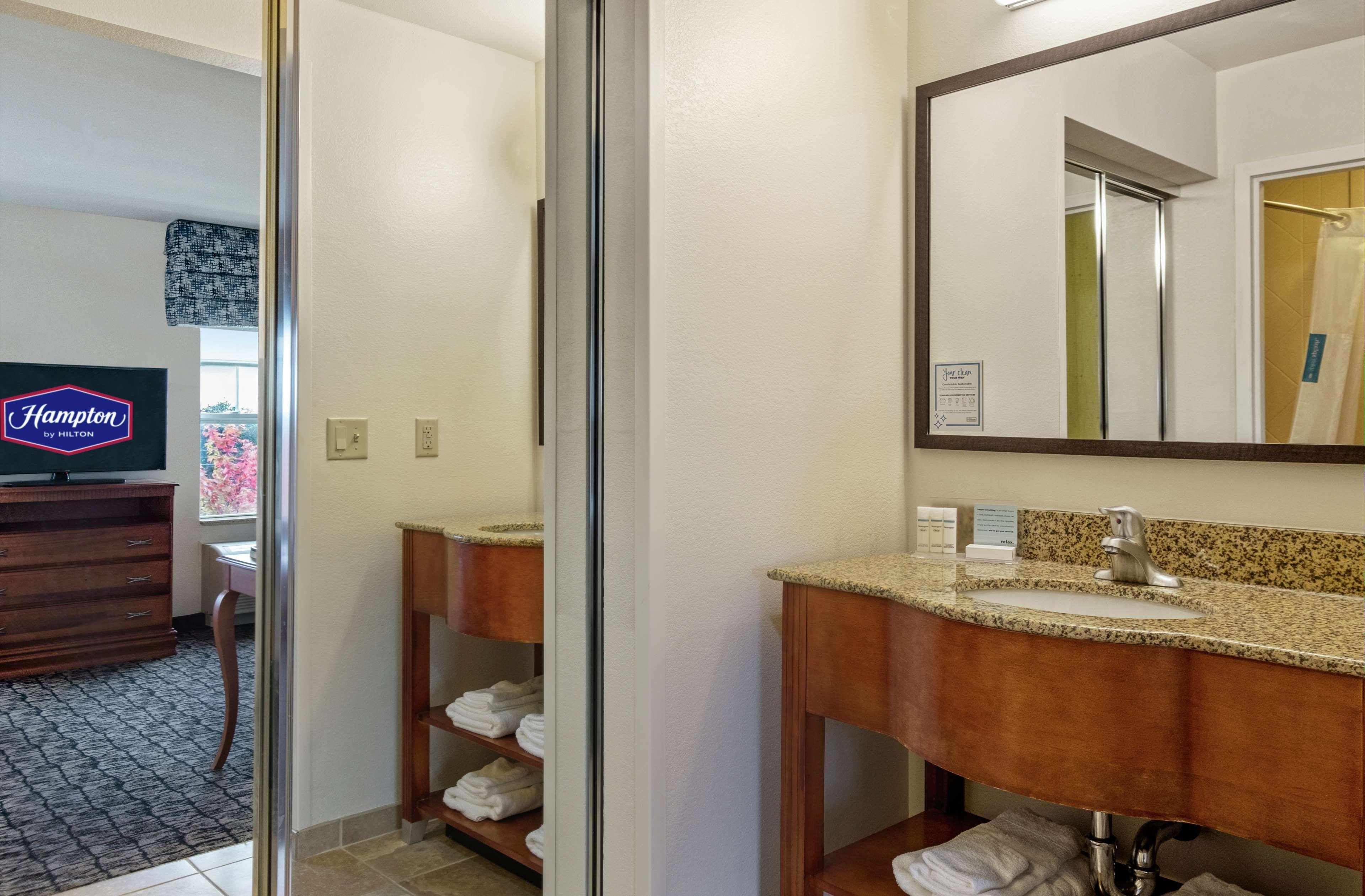 Hampton Inn & Suites Rockland Thomaston Bagian luar foto