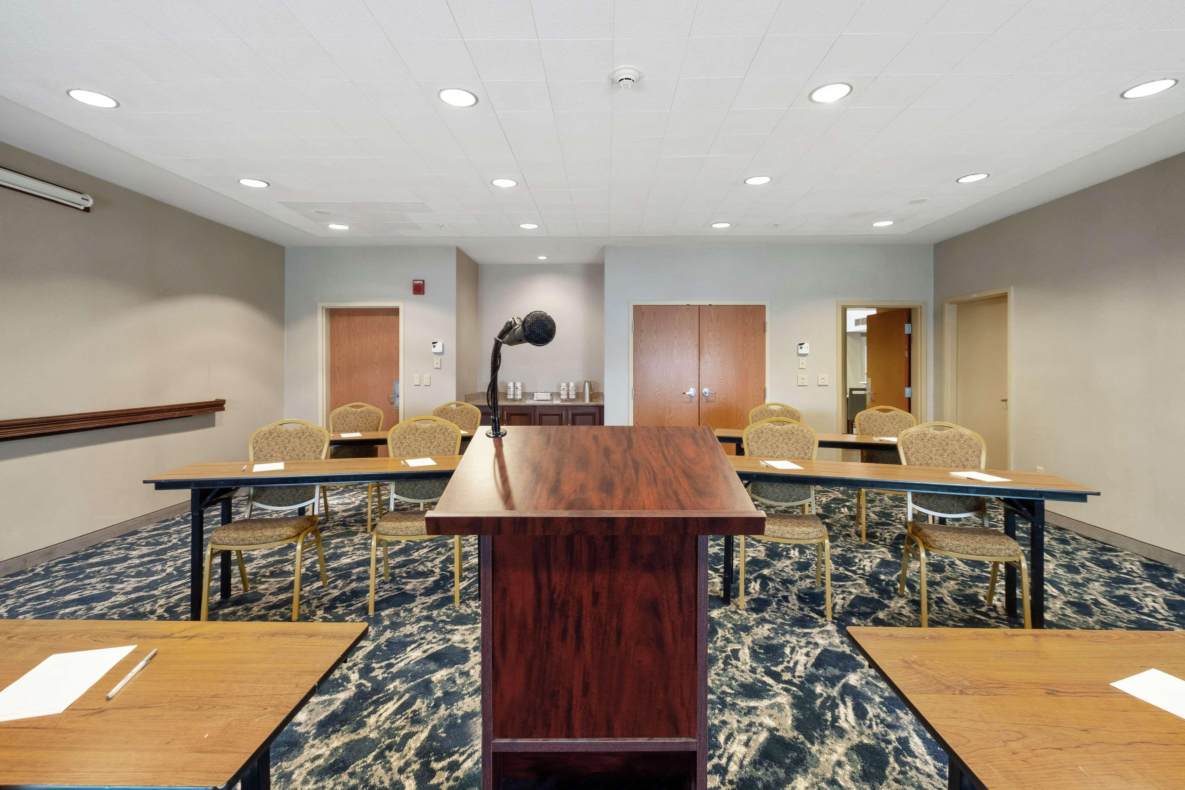 Hampton Inn & Suites Rockland Thomaston Bagian luar foto